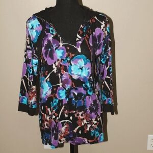 NWT Westbound Floral Soft Top with a Hood